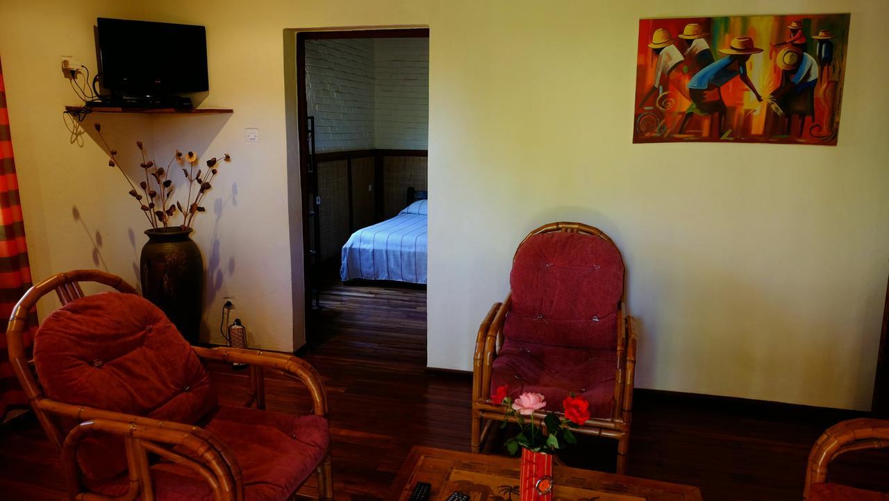 Eco Lodge Les Chambres Du Voyageur Antsirabe Luaran gambar